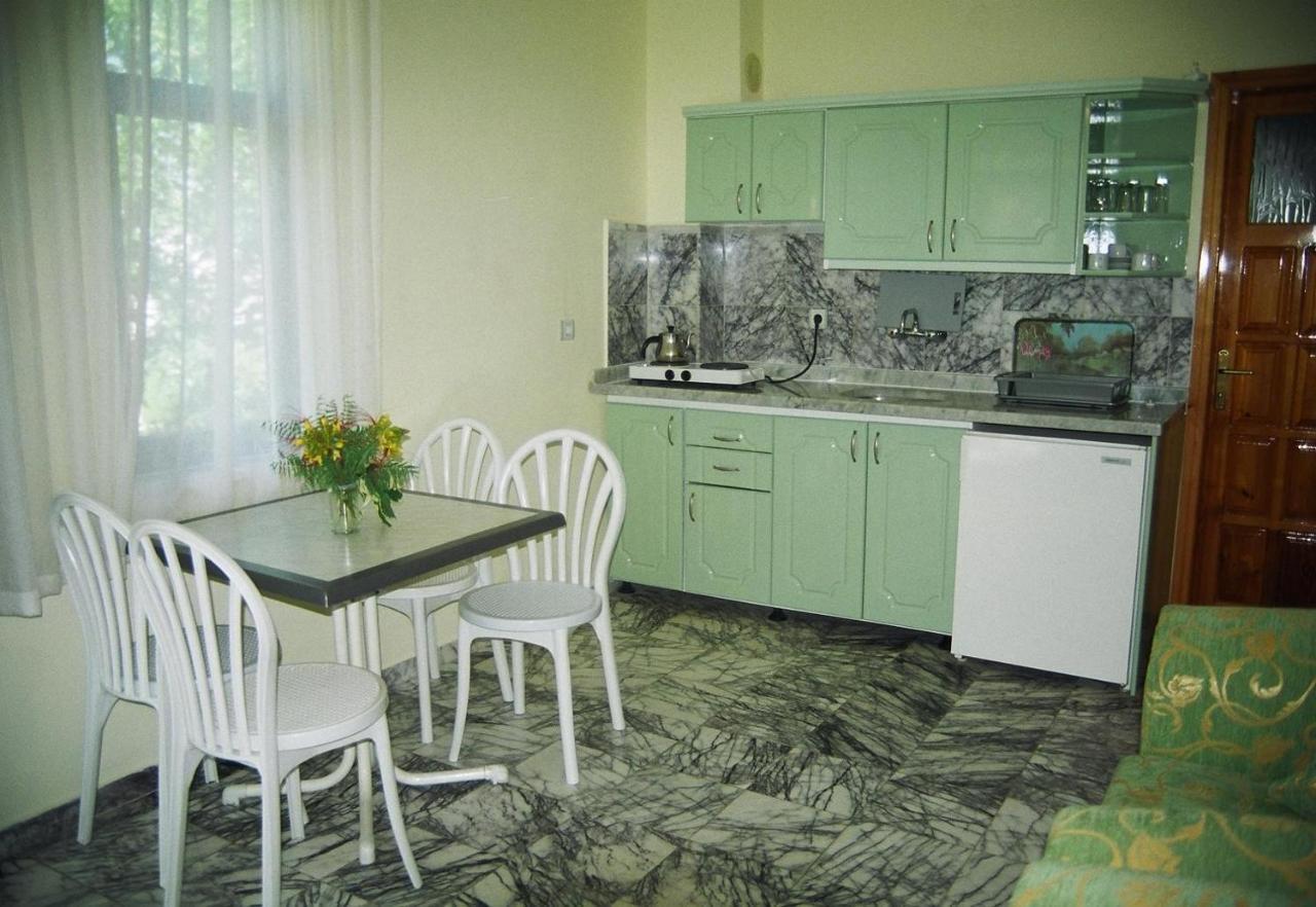Oezay Apart Otel ムーラ エクステリア 写真