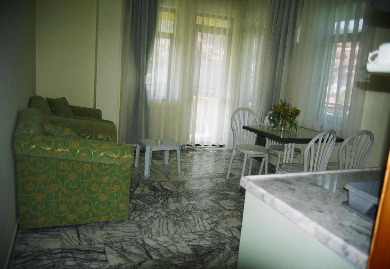 Oezay Apart Otel ムーラ エクステリア 写真
